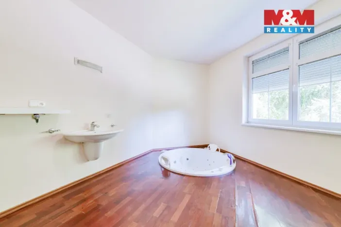 Prodej rodinného domu, Mariánské Lázně - Úšovice, U Zastávky, 232 m2