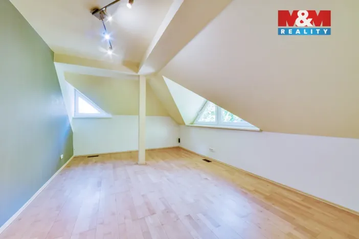 Prodej rodinného domu, Mariánské Lázně - Úšovice, U Zastávky, 232 m2