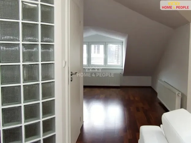 Pronájem bytu 1+kk, Brno - Černovice, Churého, 50 m2