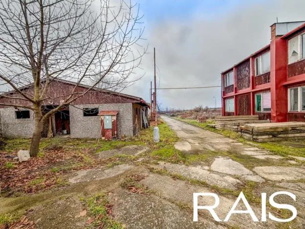 Prodej komerčního pozemku, Lužice, 3646 m2