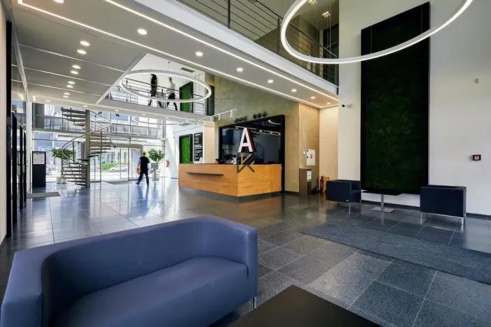 Pronájem kanceláře, Praha - Jinonice, Radlická, 516 m2