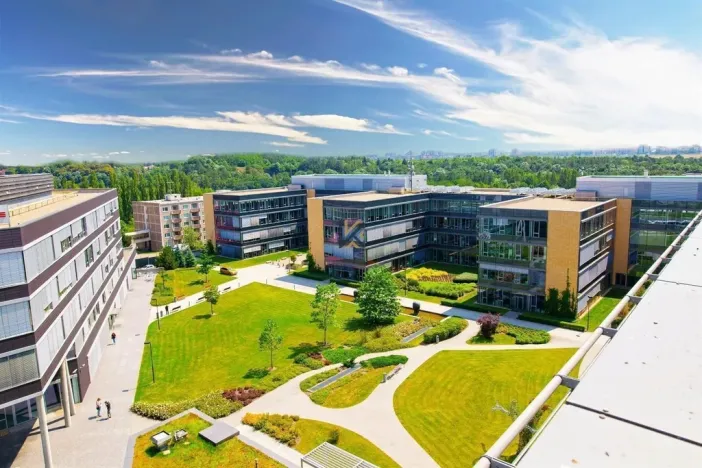 Pronájem kanceláře, Praha - Jinonice, Radlická, 1261 m2