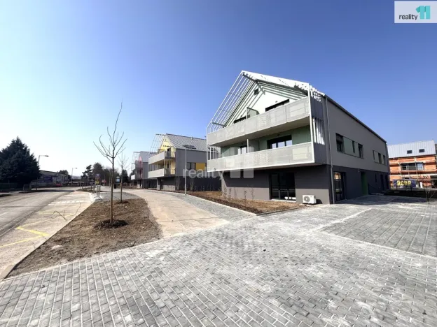 Pronájem bytu 2+kk, Dobřichovice, Pražská, 65 m2