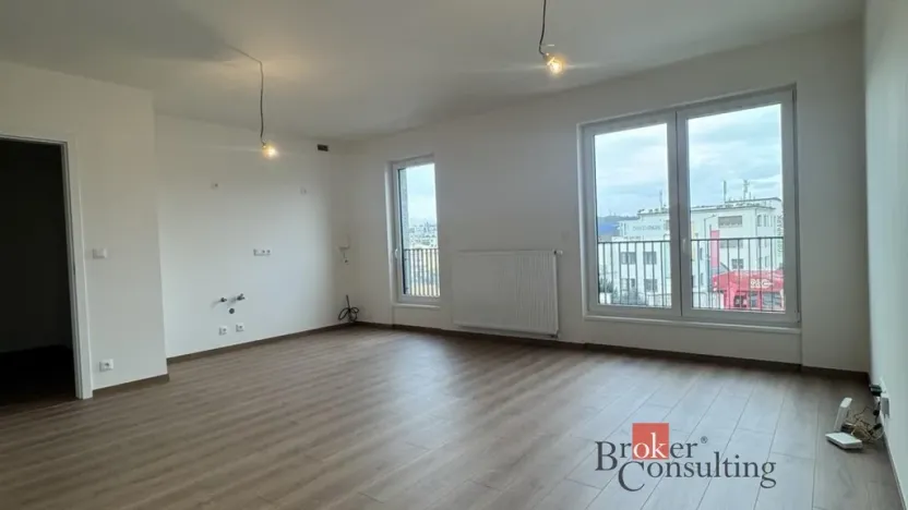 Pronájem bytu 1+kk, Praha - Hloubětín, Poděbradská, 42 m2