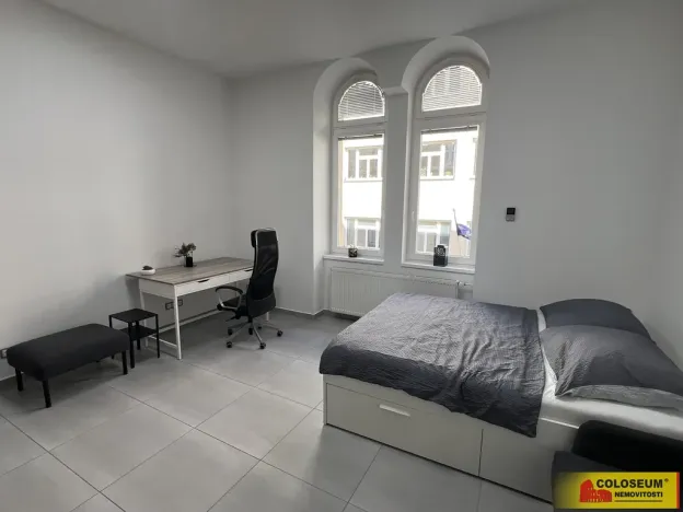 Pronájem bytu 1+kk, Brno - Brno-město, 30 m2