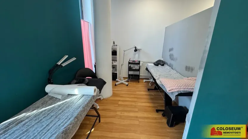 Pronájem obchodního prostoru, Brno - Brno-město, 1100 m2