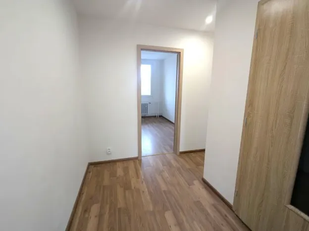 Pronájem bytu 2+kk, Teplice - Trnovany, Trnovanská, 47 m2