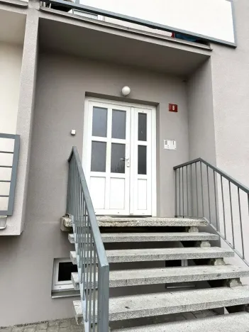 Prodej bytu 3+1, Poběžovice, náměstí Míru, 76 m2