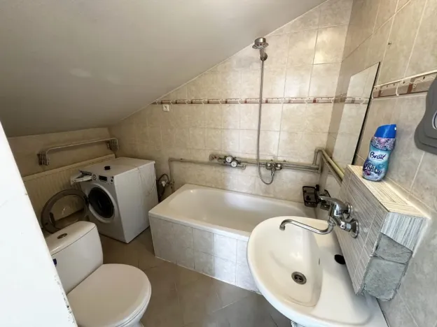 Pronájem bytu 2+1, Hřebeč, V háji, 50 m2