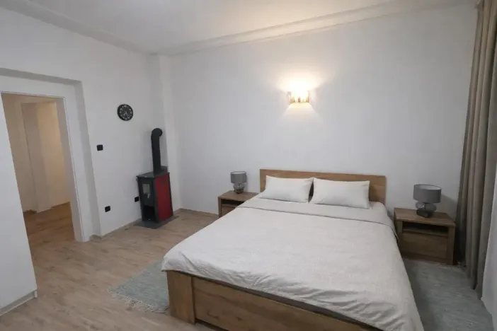 Pronájem bytu 2+1, Ústí nad Labem - Střekov, Železničářská, 67 m2