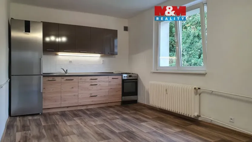Pronájem bytu 2+1, Ostrov, Jungmannova, 51 m2
