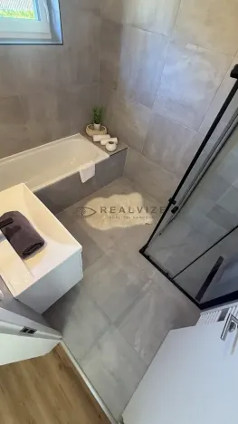 Prodej rodinného domu, Nové Hrady, Vilová čtvrť, 120 m2