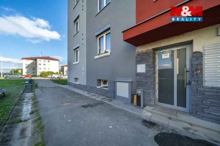 Prodej bytu 3+1, Domažlice, Ladova, 76 m2