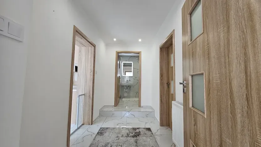 Prodej rodinného domu, Unhošť, Tyršovo náměstí, 93 m2