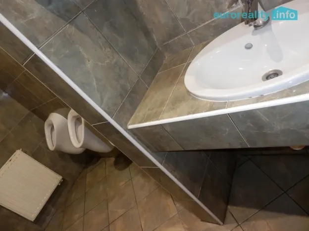 Pronájem restaurace, Praha - Dubeč, Městská, 322 m2