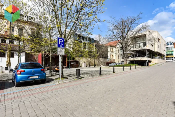 Pronájem bytu 3+kk, Beroun - Beroun-Centrum, Náměstí Joachima Barranda, 68 m2