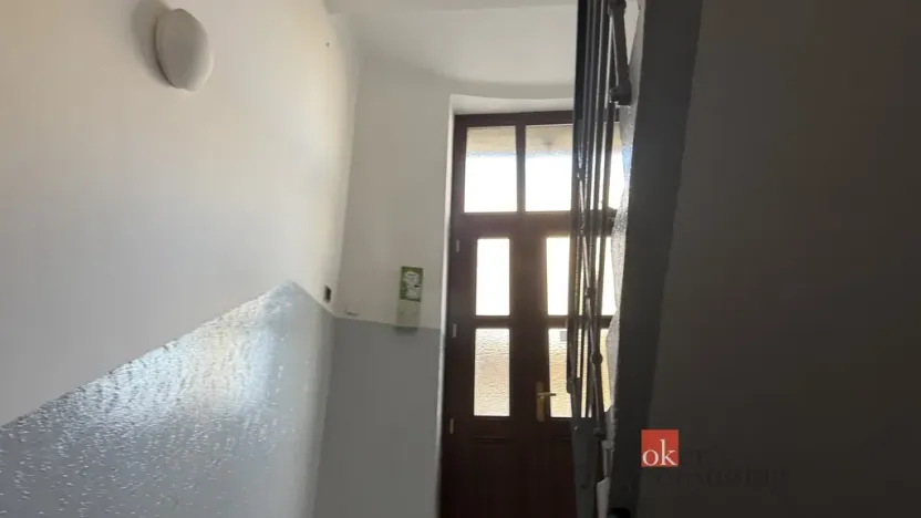 Pronájem bytu 1+kk, Praha - Střešovice, Farní, 19 m2