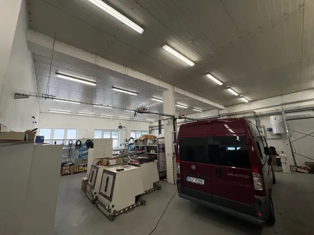 Pronájem výrobních prostor, Praha - Horní Počernice, Náchodská, 600 m2