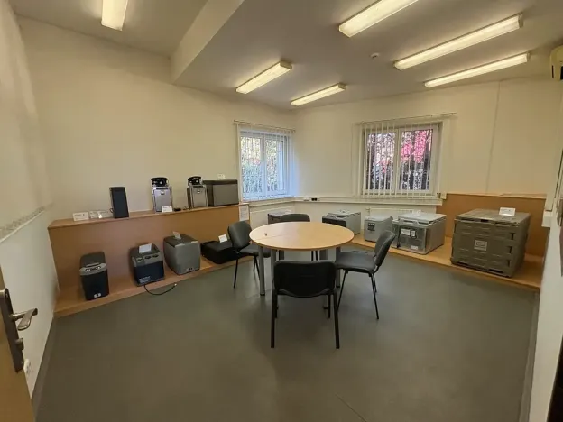 Pronájem výrobních prostor, Praha - Horní Počernice, Náchodská, 600 m2