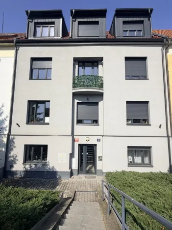 Pronájem bytu 1+kk, Praha - Vršovice, Omská, 28 m2