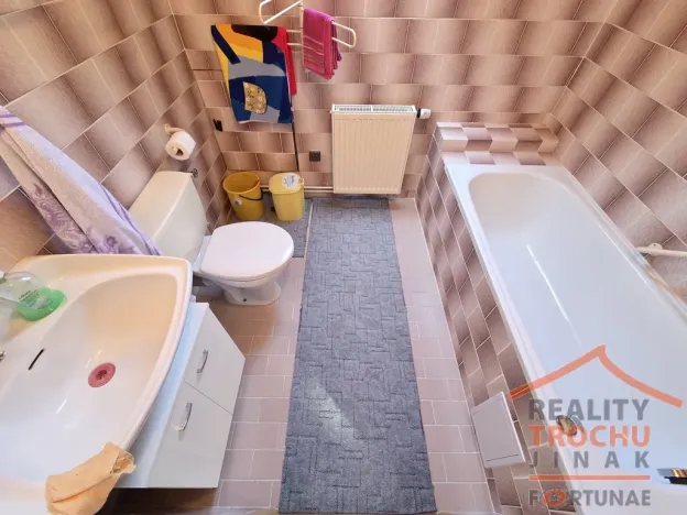 Prodej rodinného domu, Dolní Roveň - Horní Roveň, 260 m2