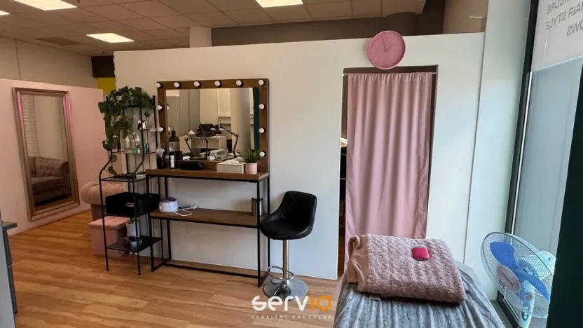 Pronájem obchodního prostoru, Brno, náměstí Svobody, 63 m2