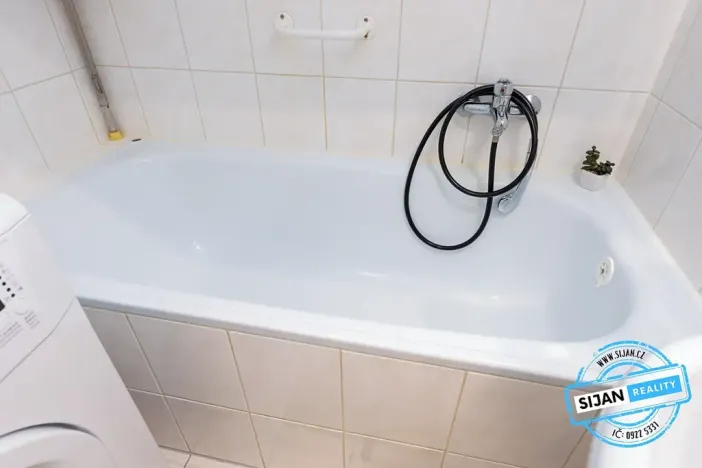 Pronájem bytu 2+1, Vítkov, Budišovská, 48 m2