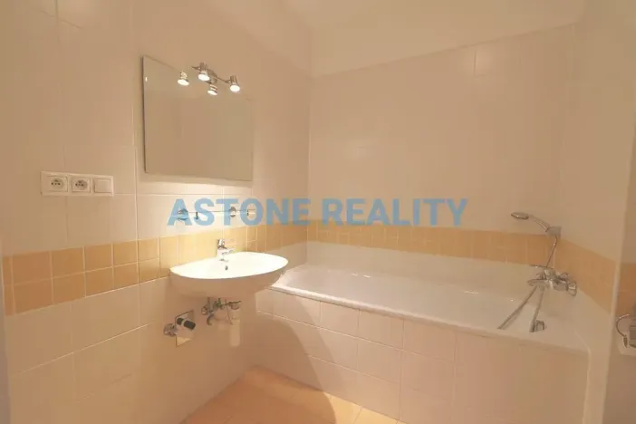 Pronájem bytu 2+kk, Praha - Hostavice, U Hostavického potoka, 50 m2