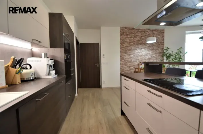Pronájem bytu 2+kk, Olomouc, Janského, 72 m2