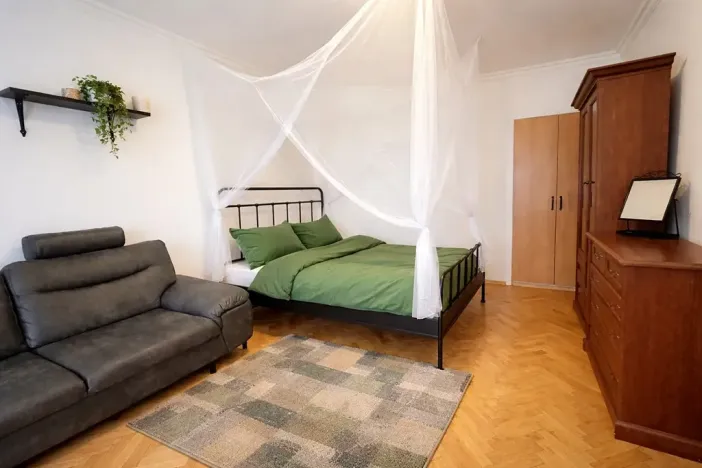 Pronájem bytu 1+1, Praha - Košíře, Mahenova, 37 m2