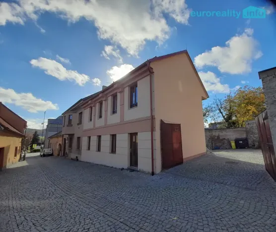 Pronájem obchodního prostoru, Zdice, Partyzána Košťálka, 58 m2