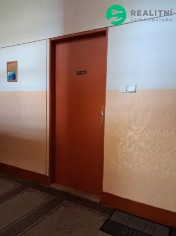 Pronájem bytu 1+1, Karlovy Vary - Drahovice, Karla Čapka, 41 m2