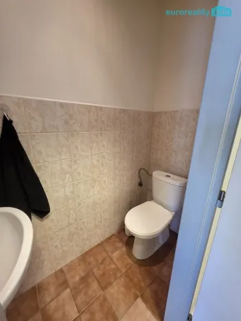 Pronájem obchodního prostoru, Zdice, Husova, 38 m2