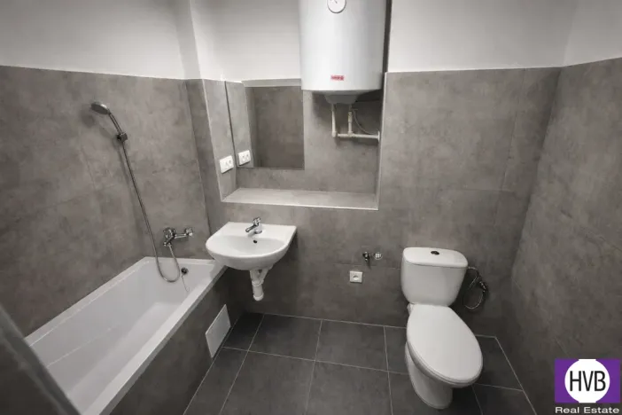 Prodej bytu 1+kk, Praha, Husitská, 30 m2