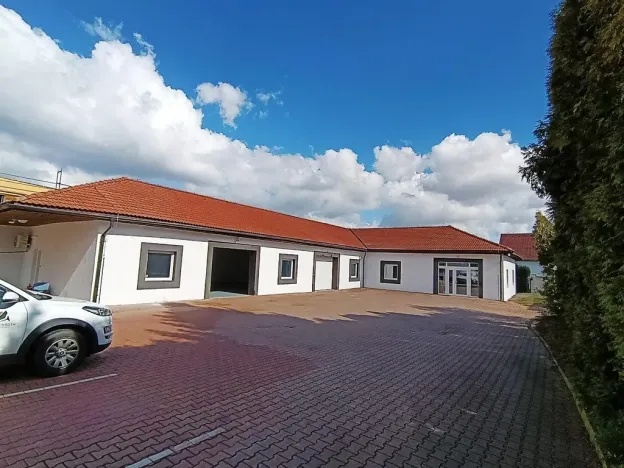 Pronájem kanceláře, Praha - Březiněves, Na hlavní, 478 m2