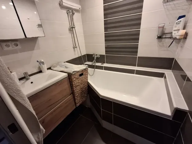 Prodej bytu 3+1, Aš, Dlouhá, 60 m2