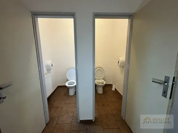 Prodej skladu, Jetřichov, 1100 m2