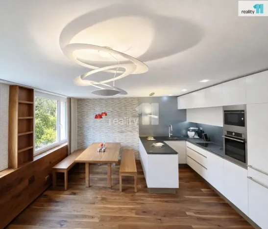 Prodej bytu 3+kk, Průhonice, Na Sídlišti III, 73 m2