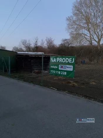 Prodej zahrady, Břeclav, U Jezera, 174 m2