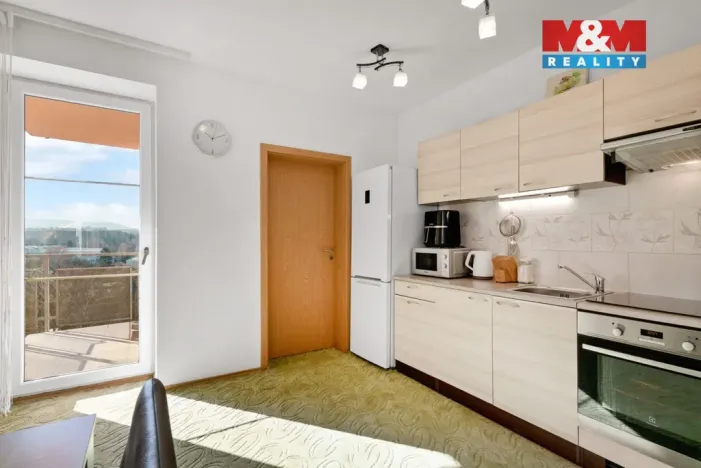 Prodej bytu 2+kk, Liberec - Liberec VI-Rochlice, Nádvorní, 48 m2