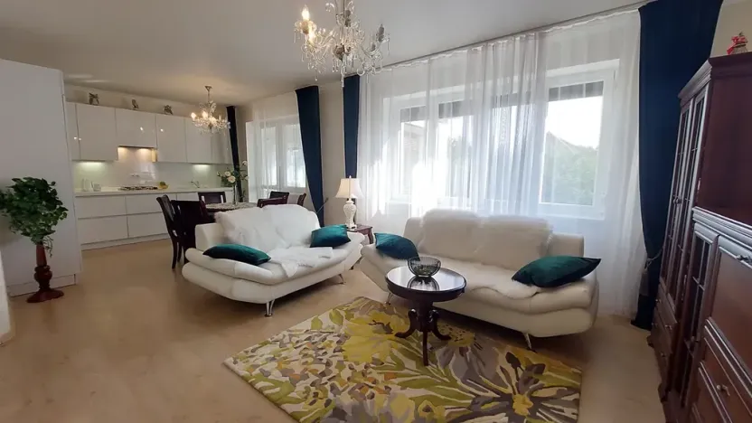 Prodej vily, Svárov, 326 m2