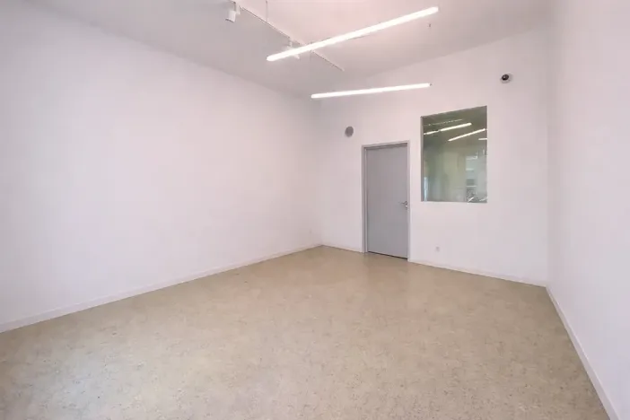 Pronájem obchodního prostoru, Praha - Nusle, Mojmírova, 165 m2