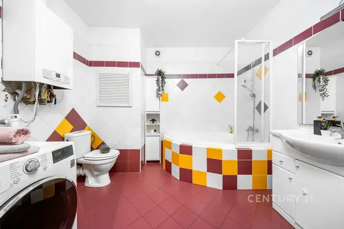 Prodej bytu 2+kk, Praha - Hlubočepy, Výhledová, 63 m2