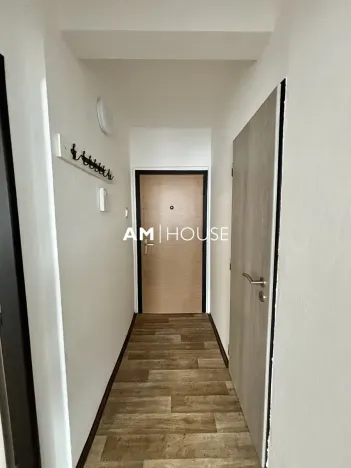 Pronájem bytu 2+kk, Praha - Břevnov, Vodňanského, 40 m2