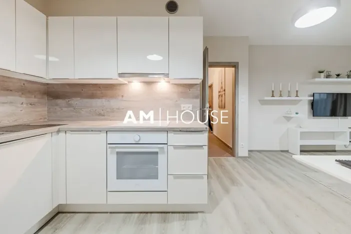 Pronájem bytu 2+kk, Praha, Nad vodovodem, 58 m2