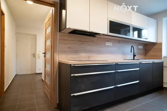 Pronájem bytu 2+1, České Budějovice, Polní, 55 m2