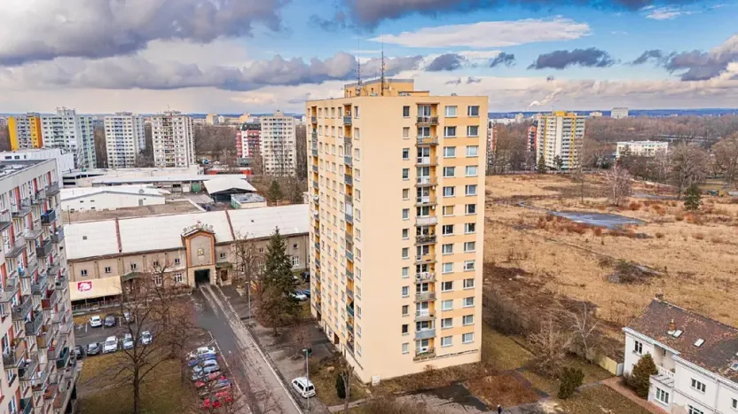 Prodej bytu 2+1, Pardubice, Palackého třída, 71 m2