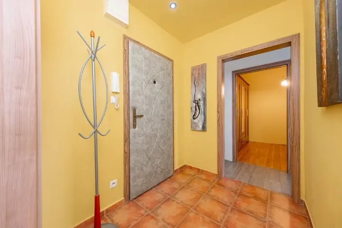 Prodej bytu 2+1, Pardubice, Palackého třída, 71 m2