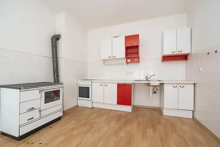 Prodej činžovního domu, Týn nad Vltavou, 350 m2