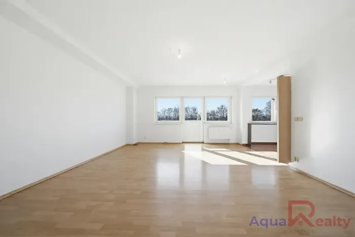 Prodej bytu 3+kk, Karlovy Vary, Okružní, 84 m2